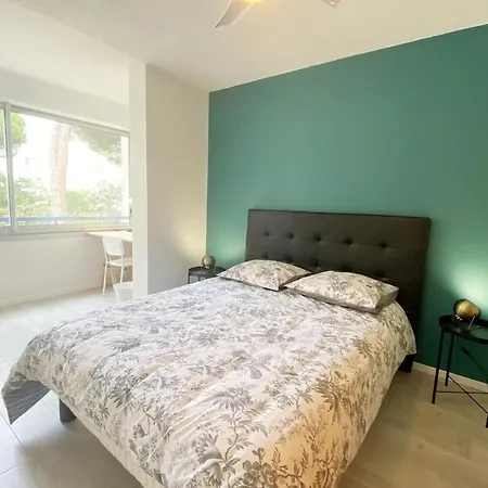 Le Estella Appart: Beachside Serenity With Parking & Wi-fi Apartment La Grande-Motte